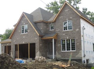 15W241 Fillmore St, Elmhurst, IL 60126