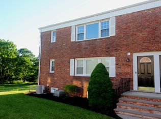 6 Columbia Dr APT 4B, Bridgewater, NJ 08807
