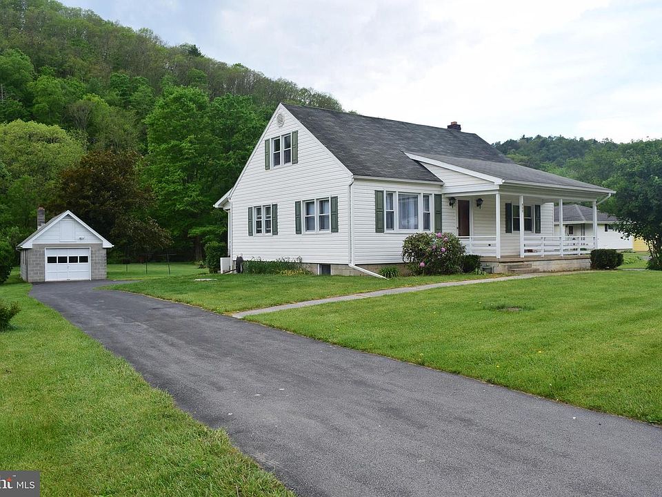 1st image of 930 Runville Rd