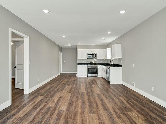 3rd image of 1917 E 34th St