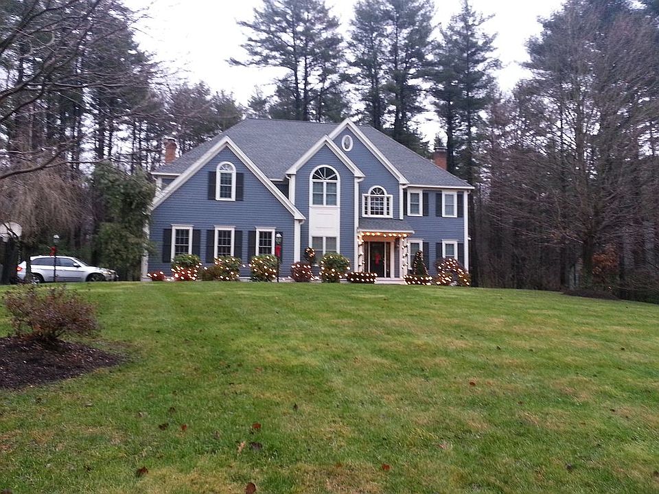 2nd image of 18 Daniel Shays Rd