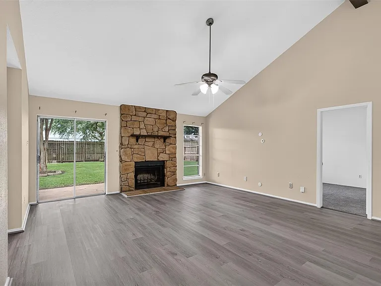 14338 Royal Hill Dr — Photo 2