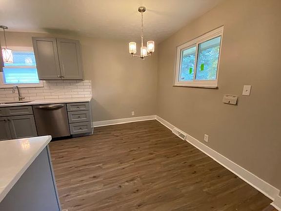 5th image of 5170 Lucydale Ave