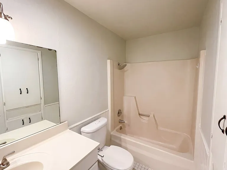 1158 S Ellison Dr — Photo 6