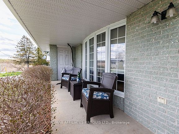 3rd image of 75 Gauthier St