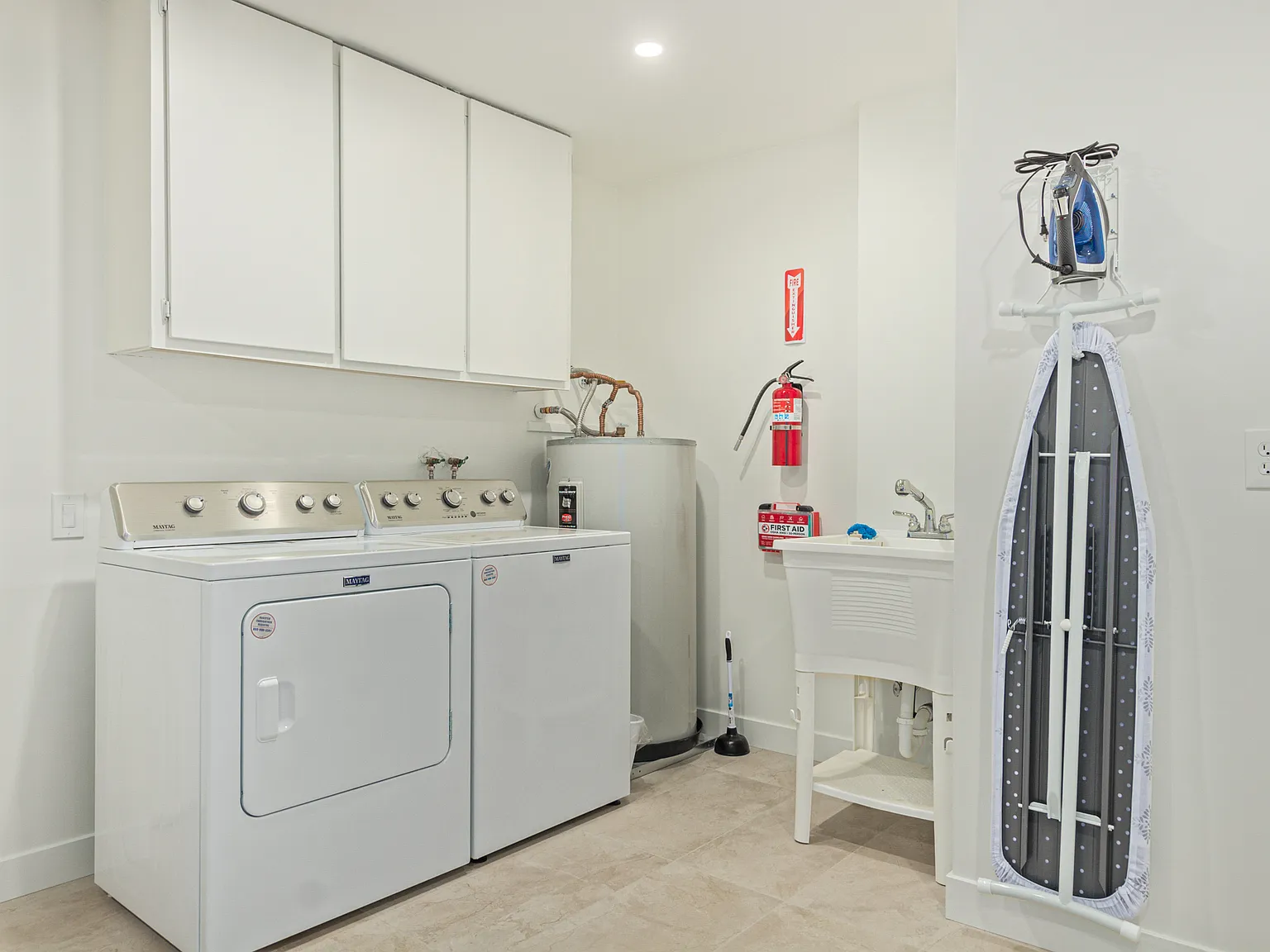 2 bed, 1946 sqft, $2,000 — Photo 3
