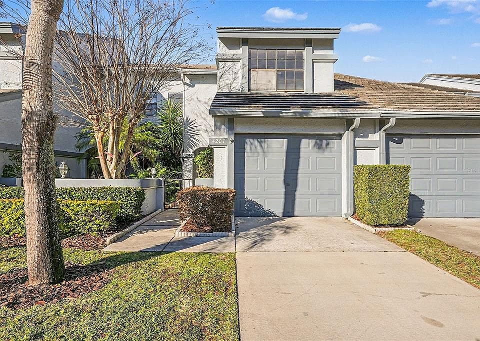 1st image of 4207 BRENTWOOD PARK CIRCLE