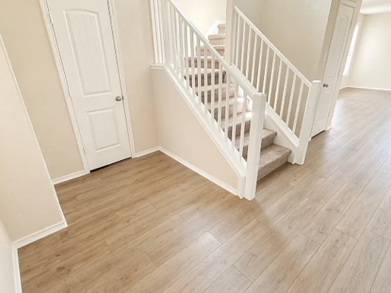 1308 Long Creek Ln — Photo 9