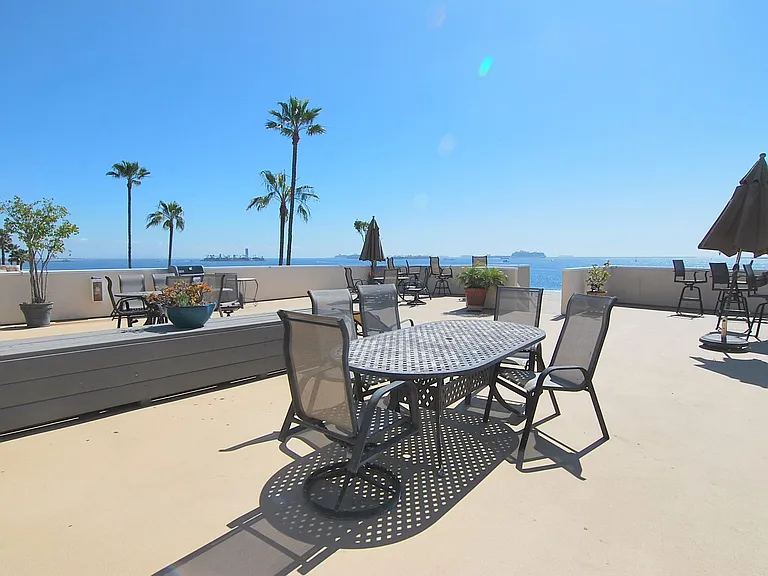1174 E Ocean Blvd #12 — Photo 14