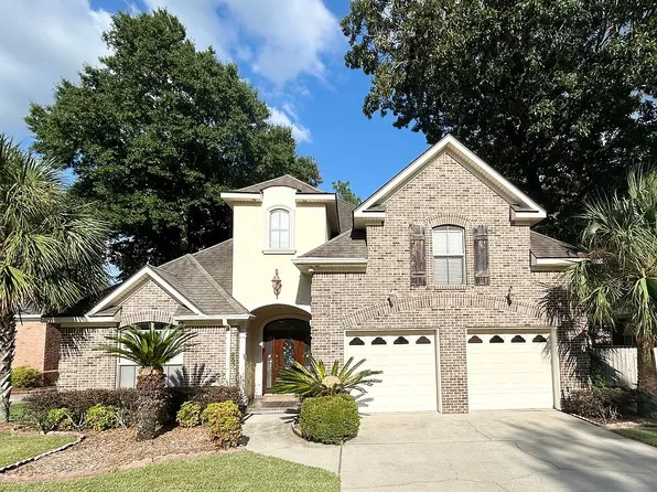 2403 Carolina Ct, Mobile, AL 36695