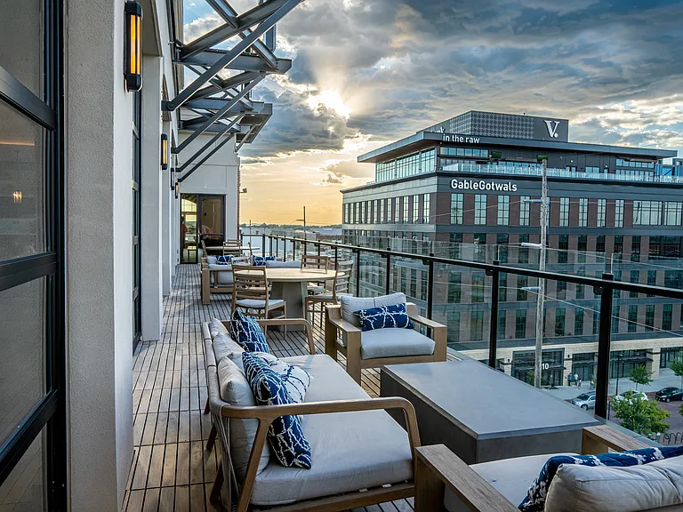 The View Residences — Photo 26
