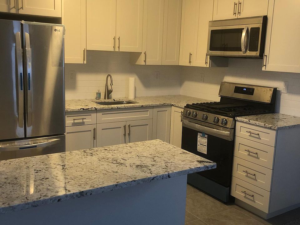 1st image of 203 Brinsmade Ave #3