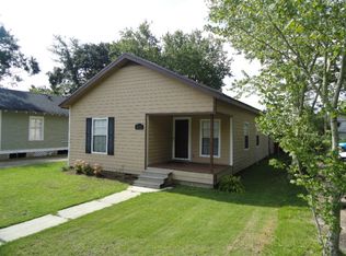 211 W Jessamine Ave, Foley, AL 36535