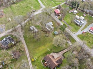 78 Airport Rd, Stewart, TN 37175