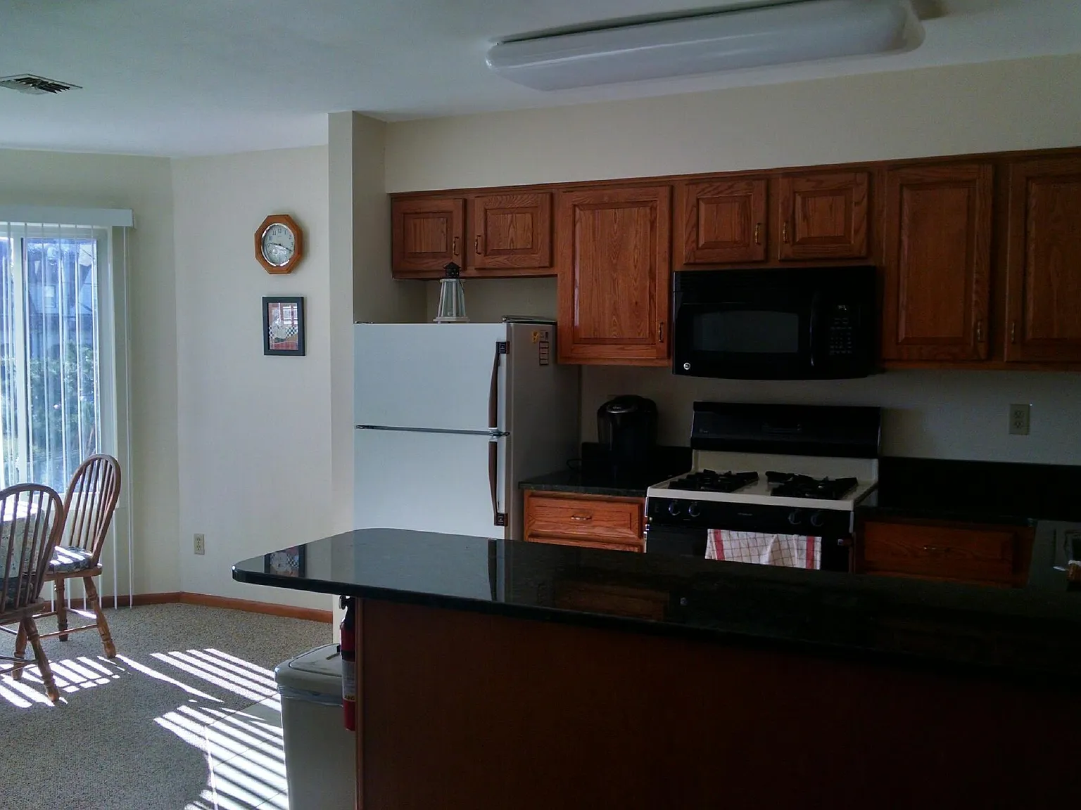 2 bed, 1150 sqft, $2,000 — Photo 3