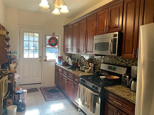 Rented by Corcoran | media 20