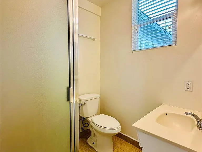 400 E Fernfield Dr — Photo 28
