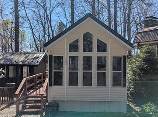 20 Twintree Ln, Newland, NC 28657