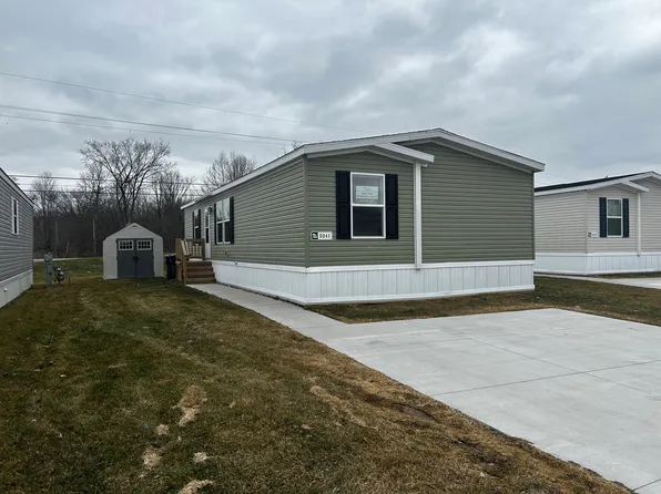 5241 Bud Ln #137, Casco, MI 48064