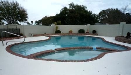 1st image of 4 E Crest Ave