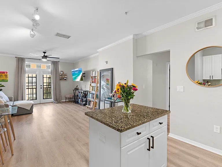 4221 W Spruce St #2316 — Photo 3