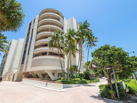 2nd image of 15645 Collins Avenue #401