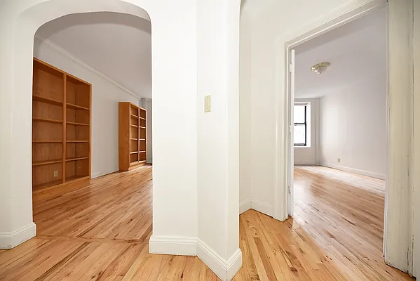 Sold by Buchbinder & Warren | media 17