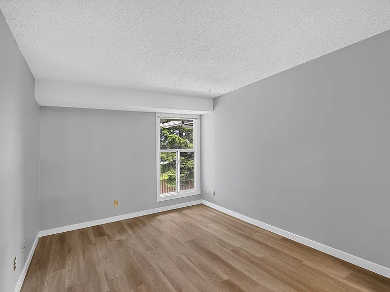 2314 151st Ave NW — Photo 18