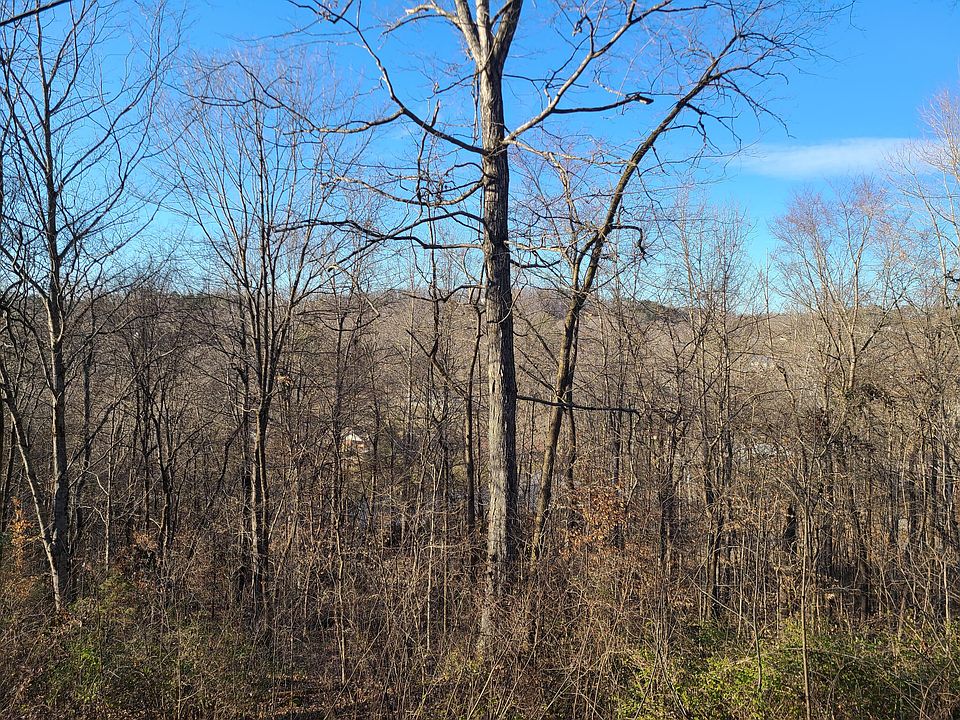 1st image of Cliffwood Dr
