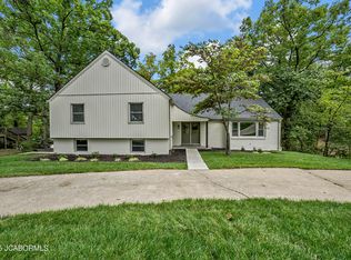 909 Primrose Ln, Jefferson City, MO 65109