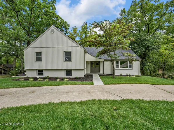 909 Primrose Ln, Jefferson City, MO 65109