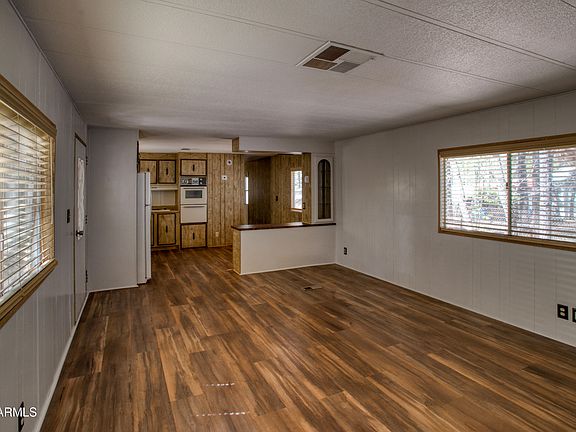 3rd image of 5857 BRONCO Lane