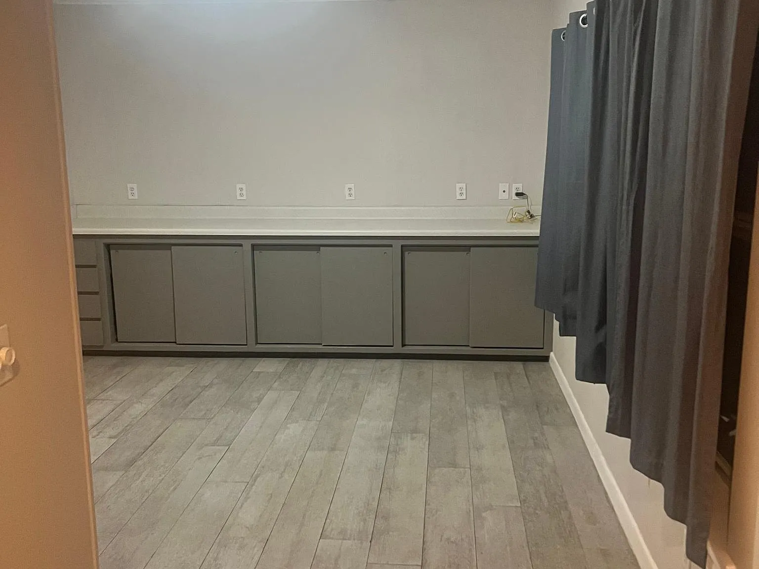3 bed, 2.5 bath, 1800 sqft, $1,895 — Photo 4