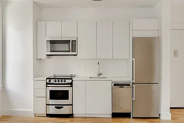 Rented by Akelius Real Estate Management