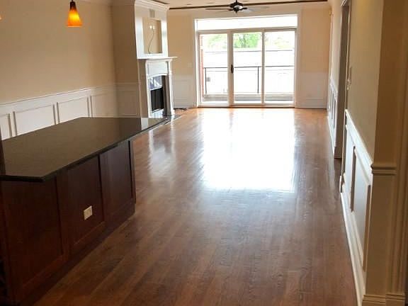 5th image of 2904 W Belmont Ave Unit 406