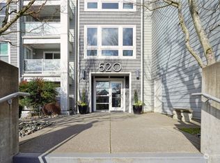520 SE Columbia River Dr APT 124, Vancouver, WA 98661
