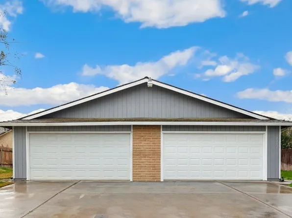 2742-2740 Burlington Pl, Stockton, CA 95209