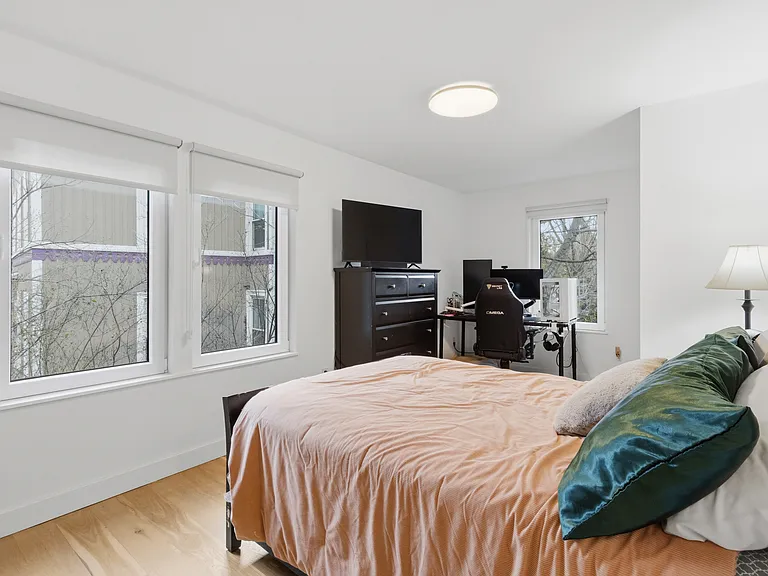 904 Quinnipiac Ave — Photo 58