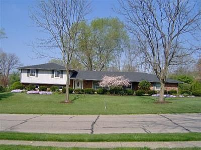 1st image of 7655 Rolling Oak Dr