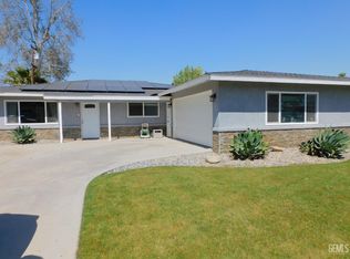 4308 Flicker Dr, Bakersfield, CA 93309
