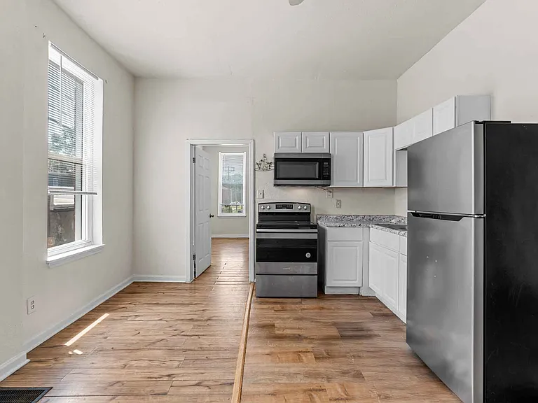 3747 Oregon Ave #1 — Photo 3