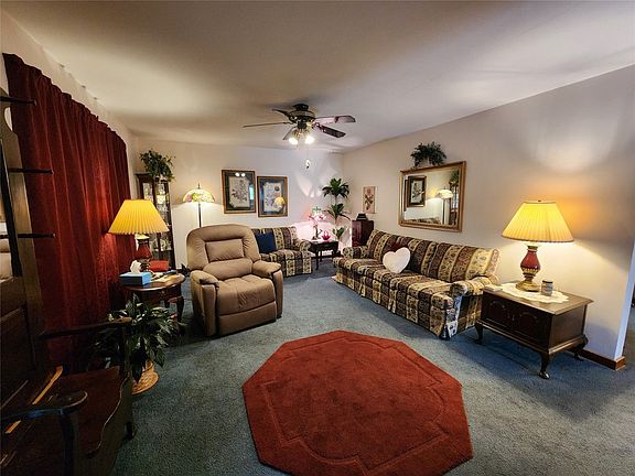 3rd image of 2417 Peninsula Dr