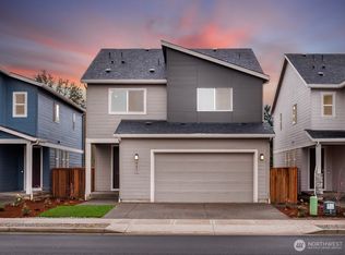 451 SW 32nd St, Battle Ground, WA