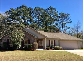 204 Ruelle Du Chene Dr, Madisonville, LA 70447