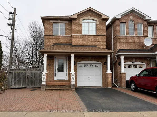 51 Richwood St, Toronto, ON M9N 3Y8