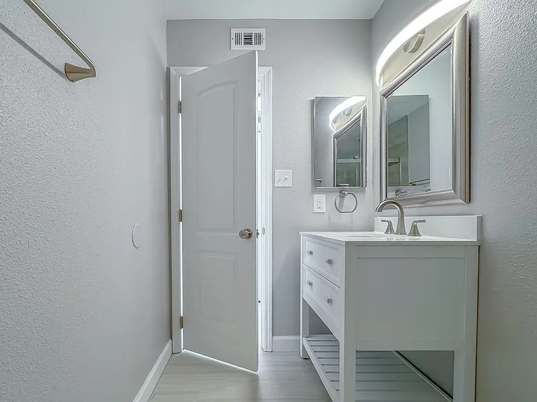 2465 Talco Hills Dr #C — Photo 27