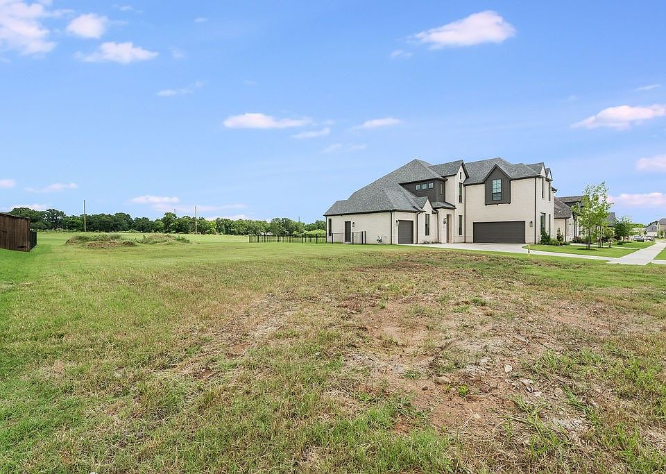 1st image of 1017 Bandon Dunes Dr