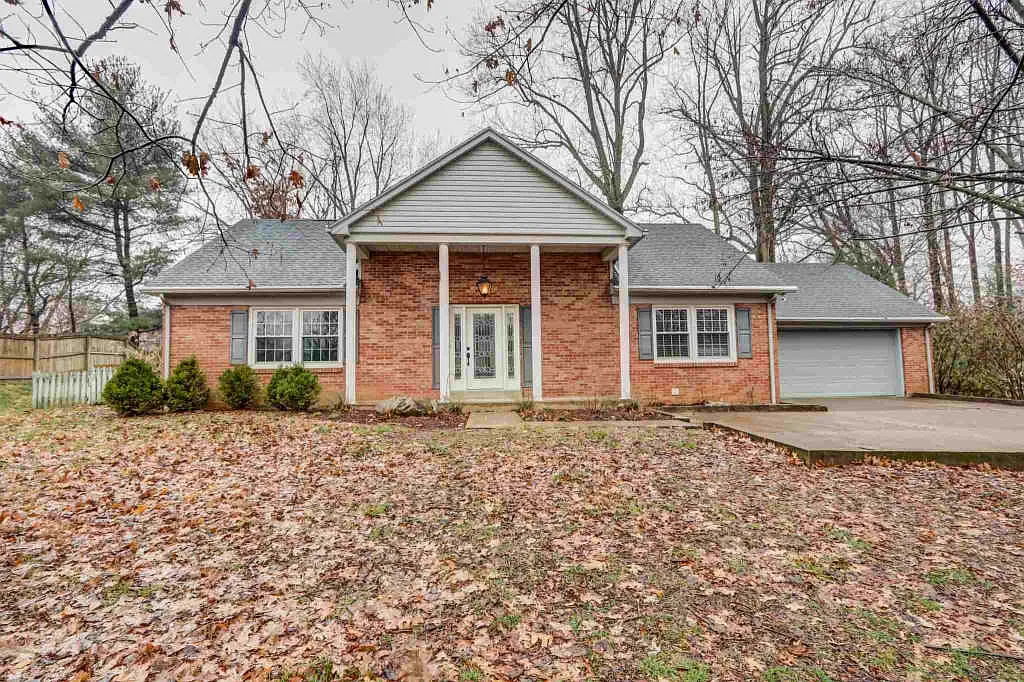 411 Kings Valley Rd photo 1