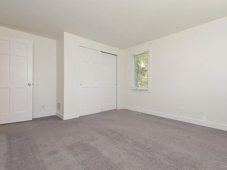 1 Pine Point — Photo 17