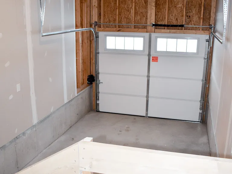 170 Adley Dr — Photo 22